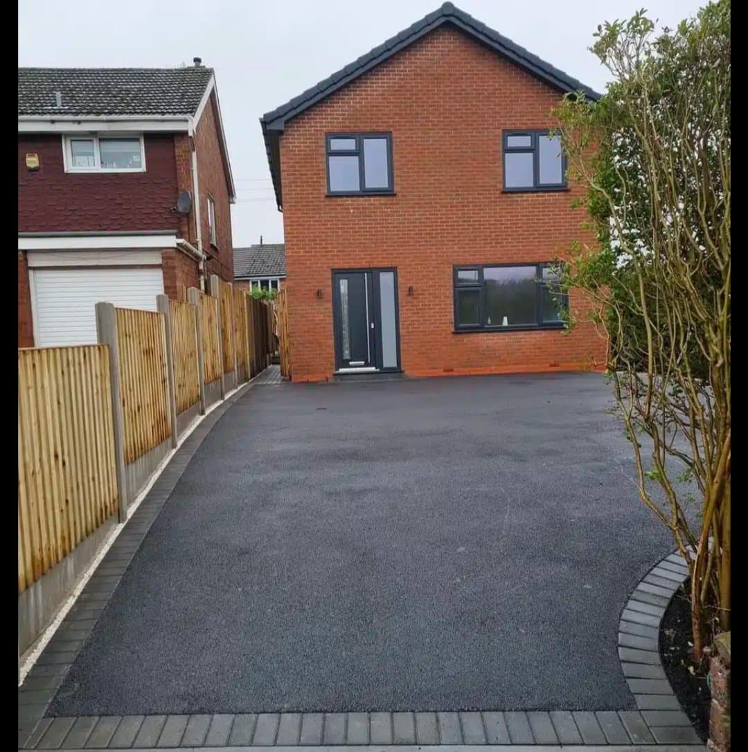 Tarmac Driveways